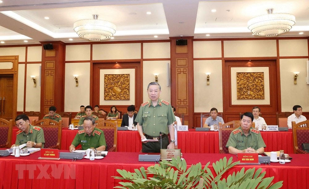 Đại tướng Tô Lâm, Ủy viên Bộ Chính trị, Bí thư Đảng ủy Công an Trung ương, Bộ trưởng Bộ Công an phát biểu tại buổi làm việc. (Ảnh: Phương Hoa/TTXVN).