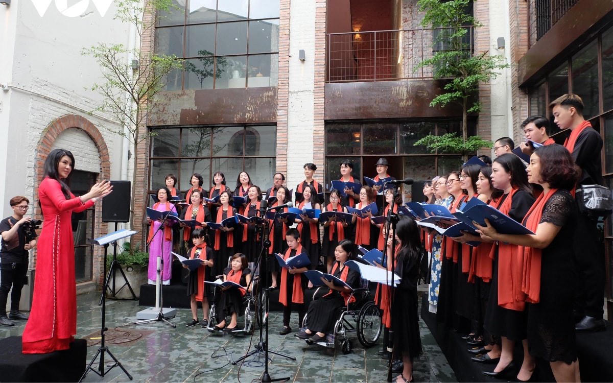 Chương trình hoà nhạc “Vì một Hà Nội đáng sống”.  