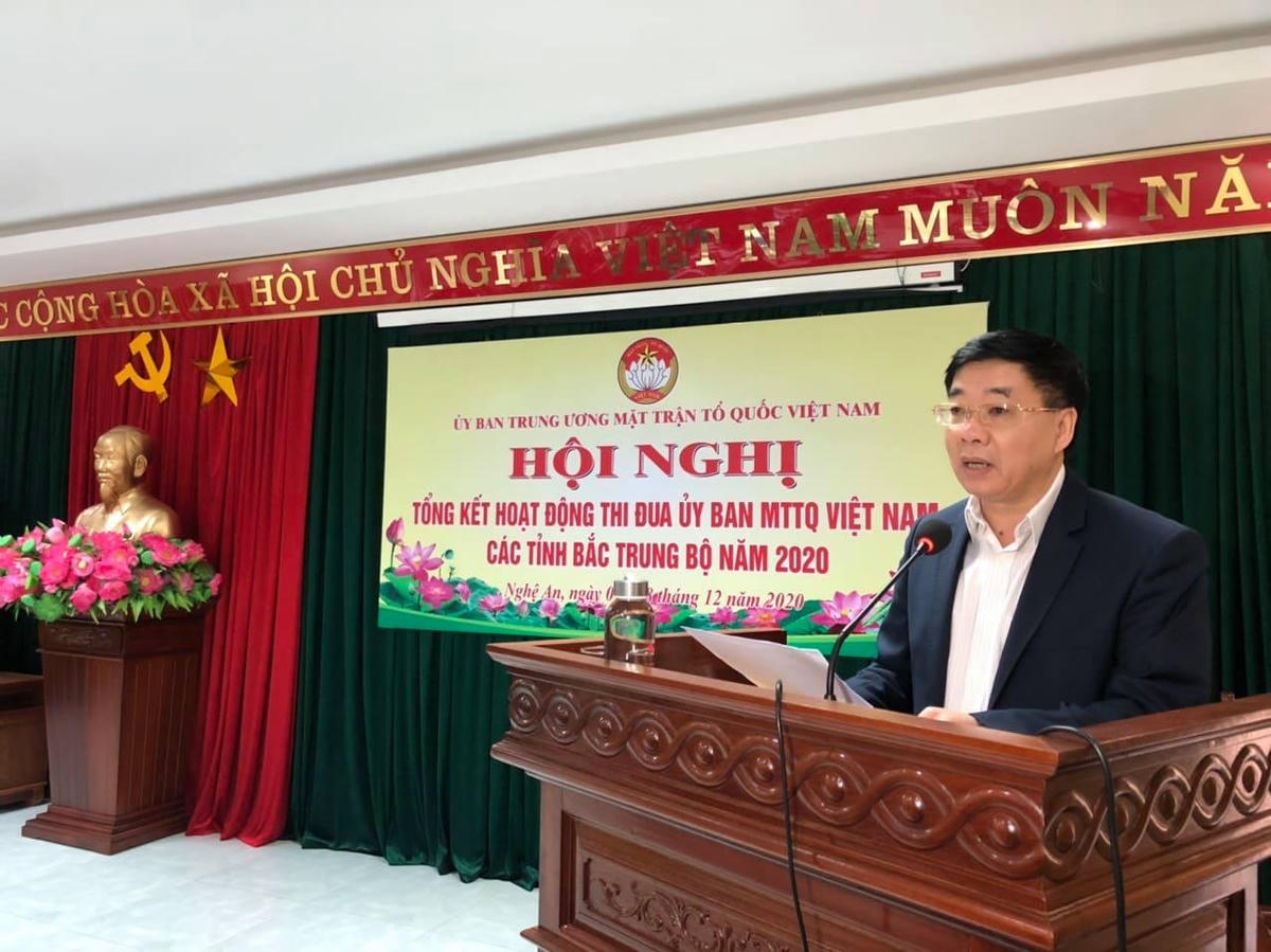 Ông Nguyễn Văn Thông, Phó Bí thư Thường trực Tỉnh ủy Nghệ An đánh giá cao hoạt động Mặt trận của Nghệ An nói riêng và toàn cụm nói chung. Những đóng góp của Mặt trận đã phát huy được sức mạnh của khối đại đoàn kết toàn dân tộc.