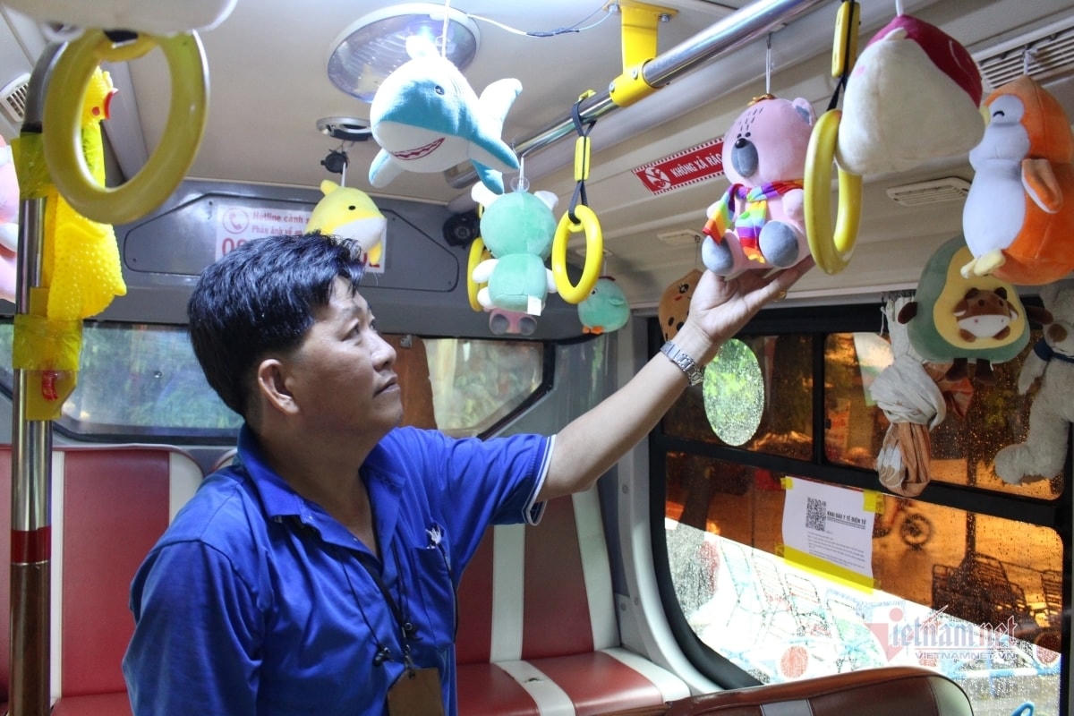 Anh Sang nói, những con thú bông anh và chủ xe gắp được đã đem đến niềm vui, cảm xúc tích cực cho hành khách của mình.