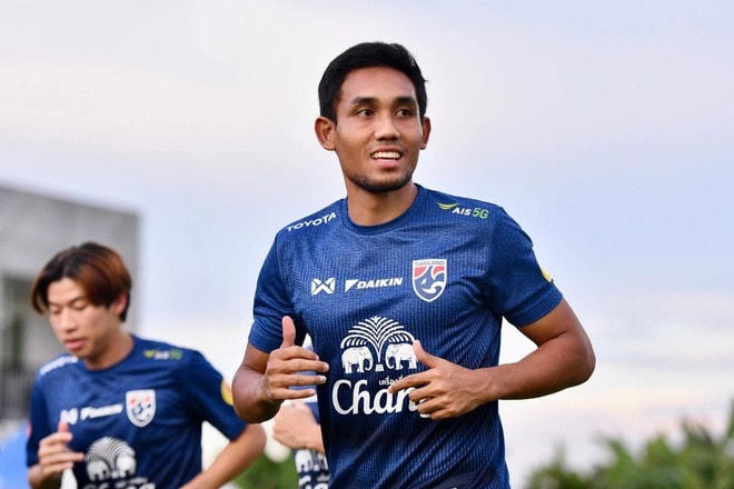 Teerasil Dangda khẳng định, anh và các đồng đội sẽ đem Cup về nhà.