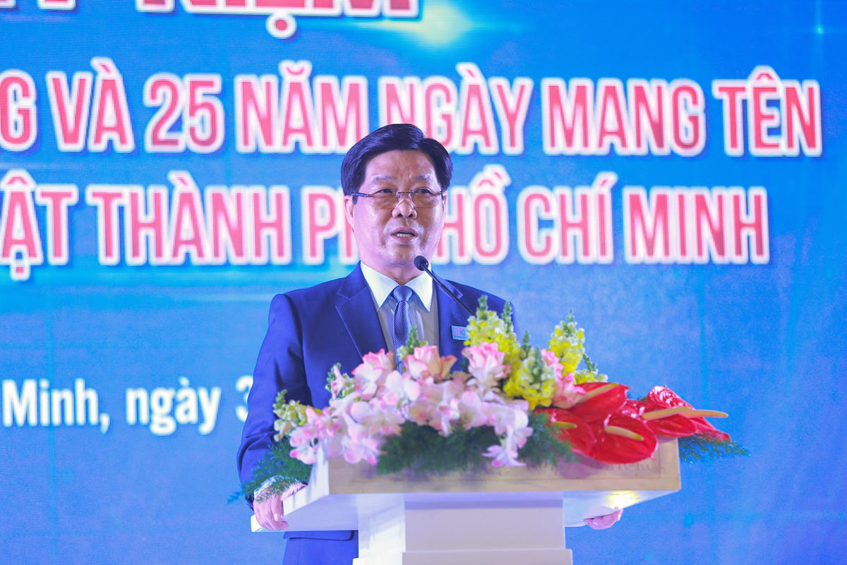 Đại học Luật TP HCM kỷ niệm 45 năm ngày truyền thống