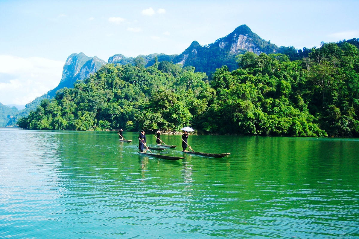 Hồ Ba Bể (Bắc Kạn). Ảnh: st.