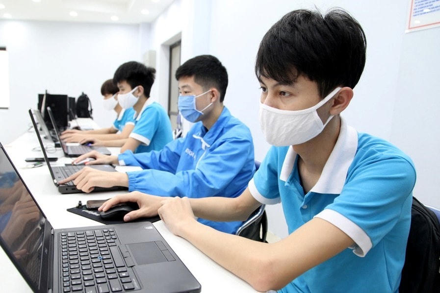 Các trường nghề đang đẩy mạnh tuyển sinh và học trực tuyến.  (Ảnh minh họa)