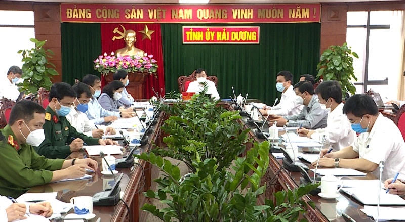 Toàn cảnh cuộc họp Thường trực Tỉnh ủy Hải Dương diễn ra ngày 29/3.