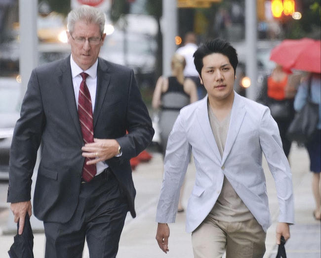 Kei Komuro trượt kỳ thi lấy bằng luật sư ở New York khiến nhiều người lo lắng cho tương lai của cặp đôi. Ảnh Remonews.