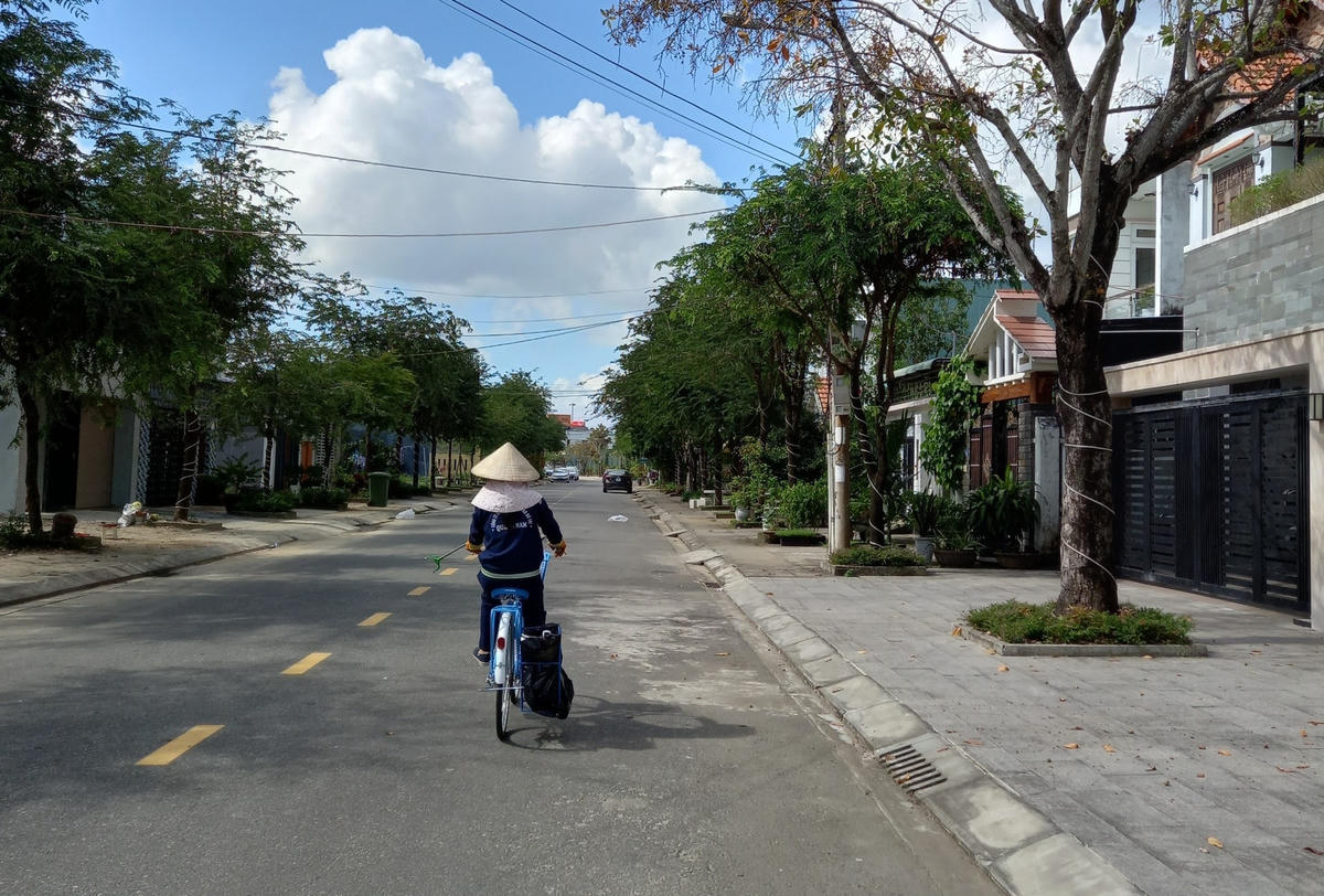 Sau đó mỗi người mỗi tuyến đường để thực thi nhiệm vụ.