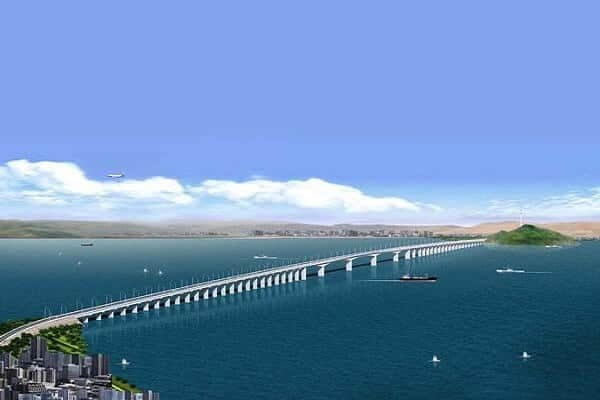 Cầu vượt biển Nhơn Hội đẹp cuốn hút mọi ánh nhìn.