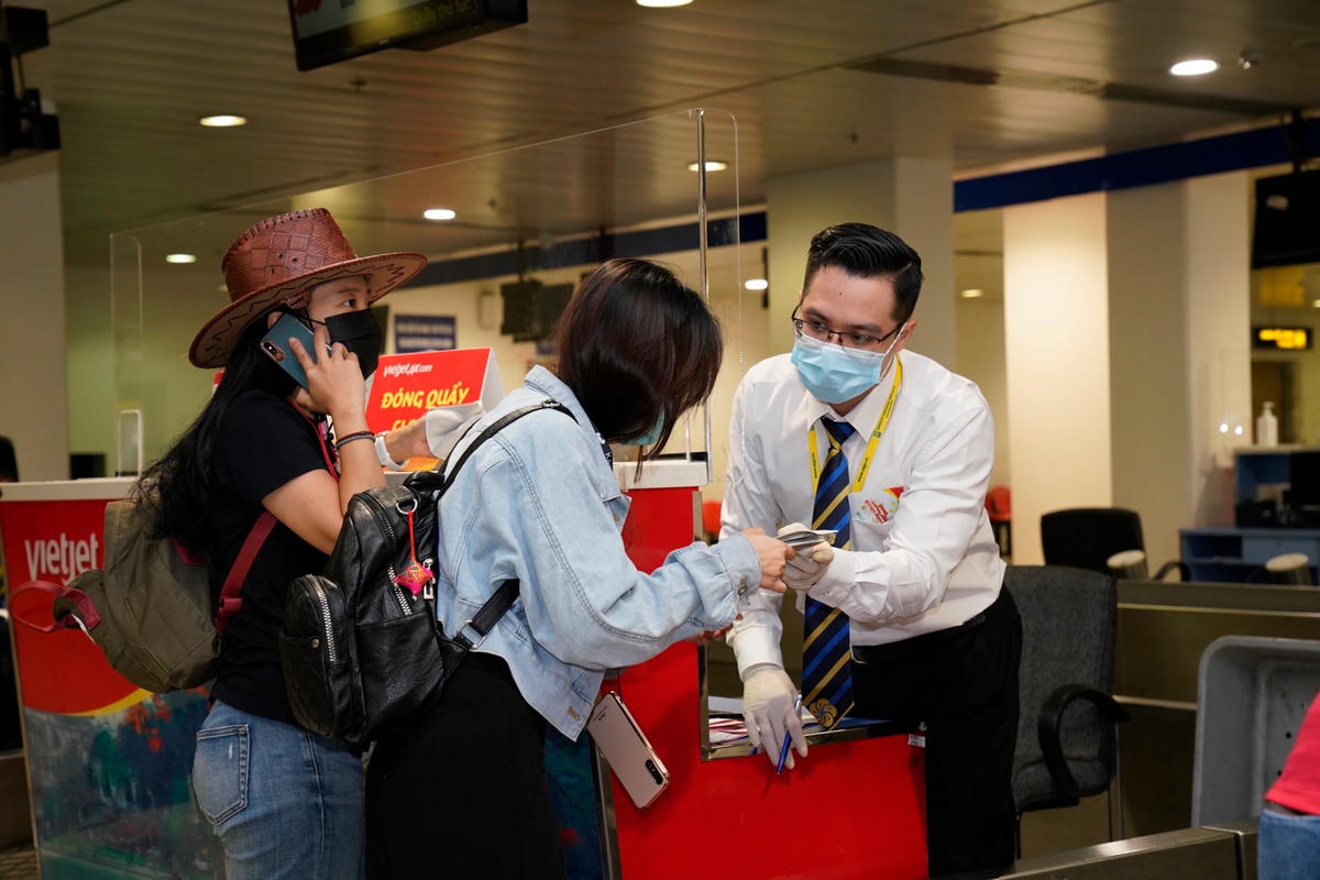 Vietjet và Bảo hiểm HD bảo hiểm dịch bệnh cho khách bay