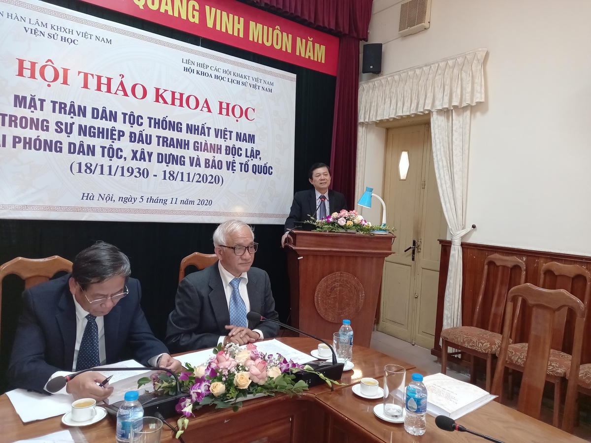 Phó Chủ tịch UBTƯ MTTQ Việt Nam Nguyễn Hữu Dũng tại hội thảo.