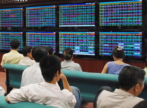 Chứng khoán vẫn là kênh thu hút đầu tư.