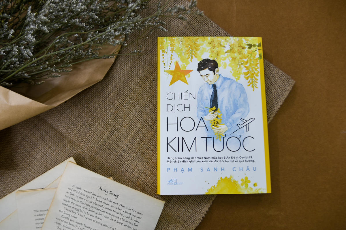 Bìa cuốn sách “Chiến dịch Hoa Kim tước”.