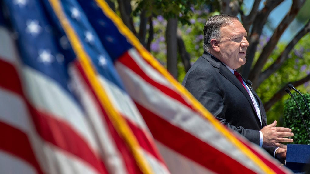Ngoại trưởng Mỹ Mike Pompeo phát biểu tại Thư viện Richard Nixon ở Yorba Linda, California ngày 23/7. Ảnh: SCNG.