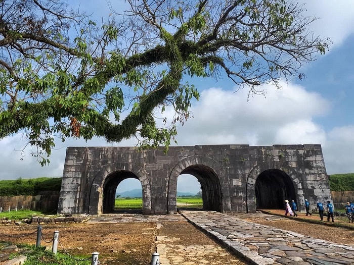 Thành Nhà Hồ: Giảm giá vé tham quan đến hết năm 2021