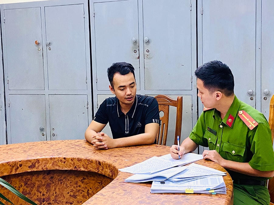 Đối tượng Lương Ngọc Đức tại cơ quan điều tra.