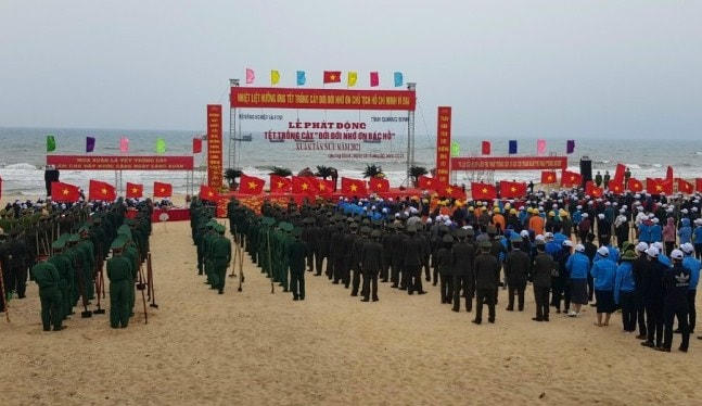 Lễ phát động “Tết trồng cây đời đời nhớ ơn Bác Hồ” xuân Tân Sửu diễn ra ở tỉnh Quảng Bình.