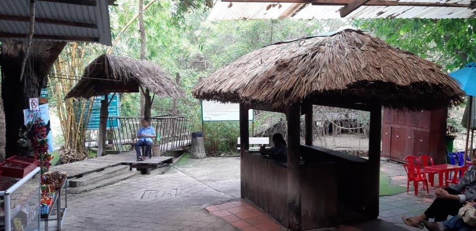 Khu du lịch Biệt Điện.