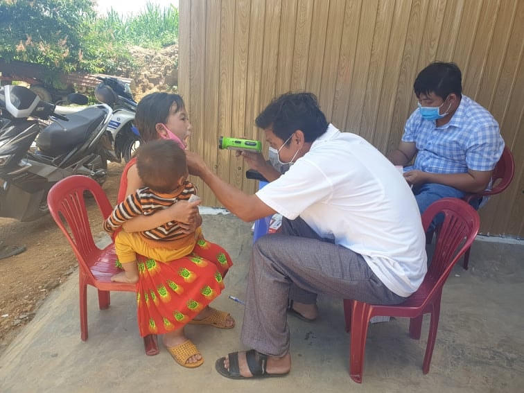 Ngành Y tế tỉnh Đắk Lắk đang cùng các cơ quan chức năng khống chế các ổ dịch bạch hầu.