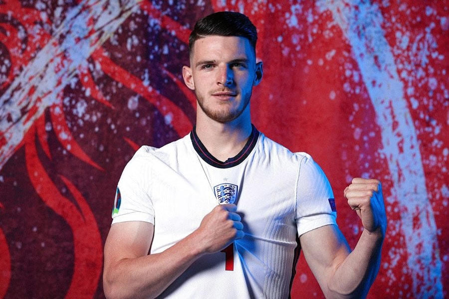 Liệu Ole có chiến thắng được Pep Guardiola hay Thomas Tuchel để mang Declan Rice về sân Old Trafford.