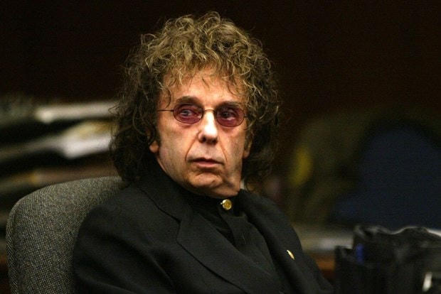 Nhà sản xuất âm nhạc Phil Spector tại phiên tòa năm 2004. (Nguồn: New York Times).