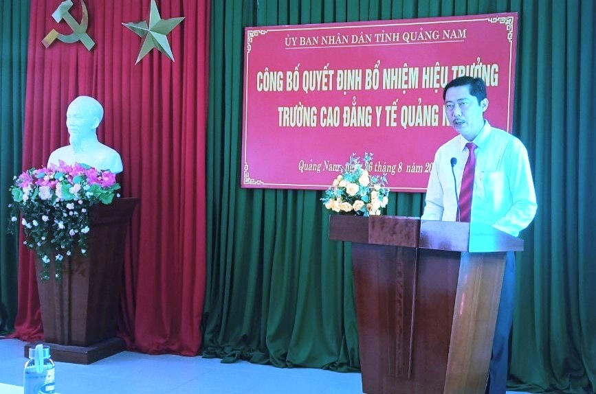 Ông Huỳnh Tấn Tuấn phát biểu tại lễ công bố.