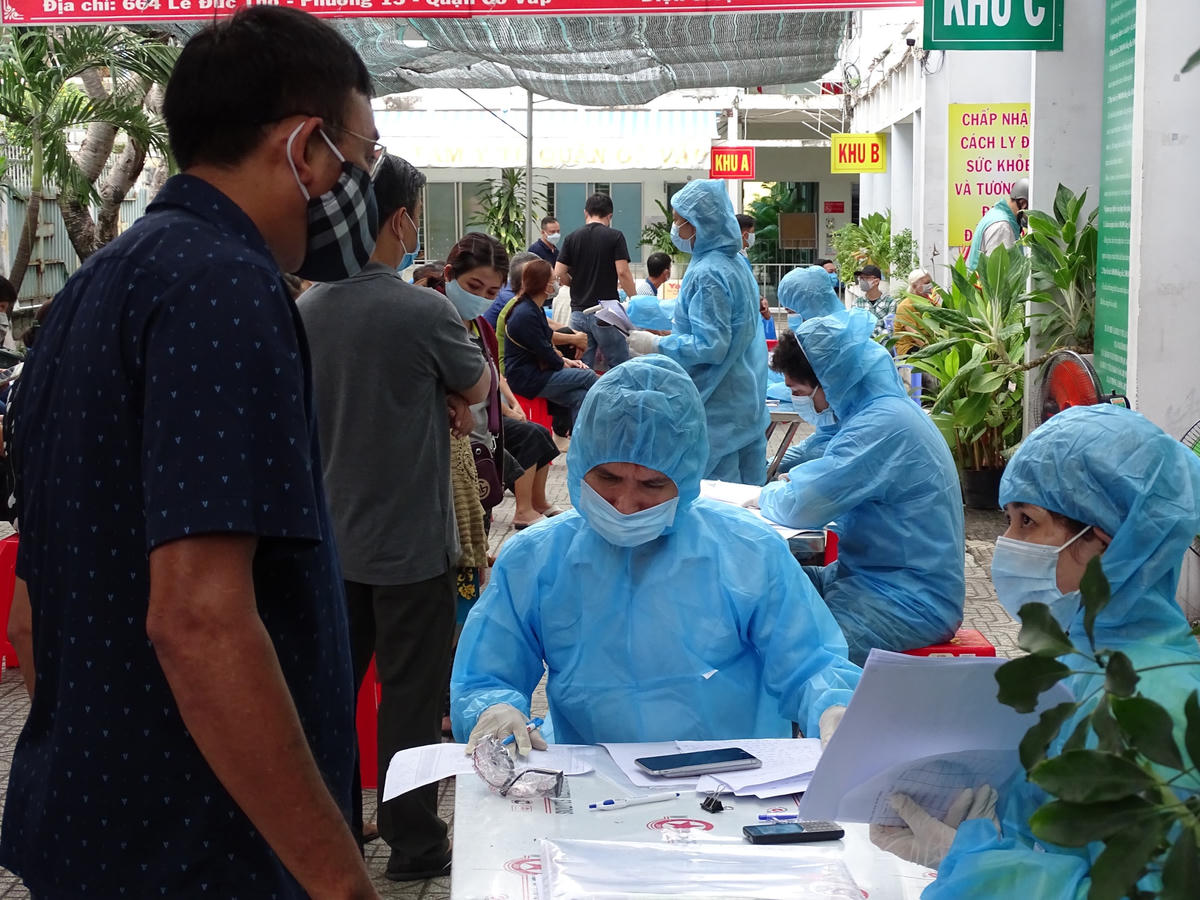 Nhiều mẫu xét nghiệm ở TP HCM âm tính với Covid-19.