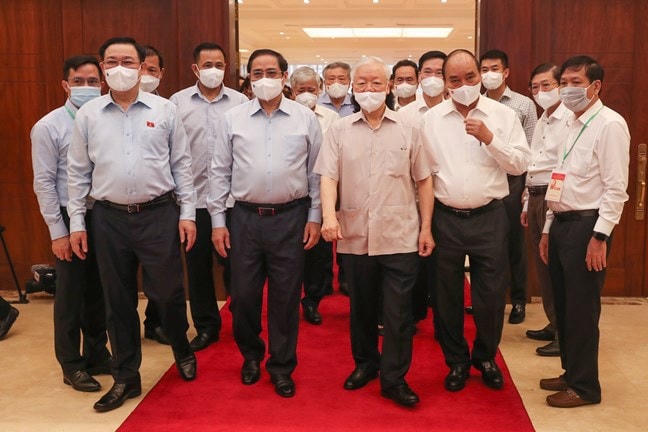 Tổng Bí thư Nguyễn Phú Trọng và các đại biểu tham dự “Hội nghị trực tuyến toàn quốc triển khai Chương trình hành động của MTTQ Việt Nam và các tổ chức thành viên thực hiện Nghị quyết Đại hội đại biểu toàn quốc lần thứ XIII của Đảng”.
