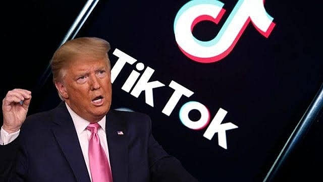Tổng thống Mỹ Donald Trump ủng hộ thỏa thuận mới giữa ByteDance, Oracle và Walmart.