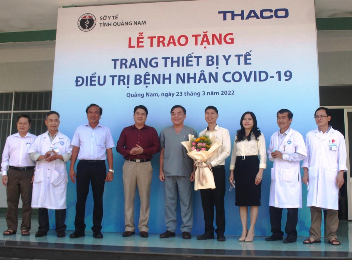 THACO tặng trang thiết bị y tế điều trị Covid-19 trị giá 11,3 tỷ đồng