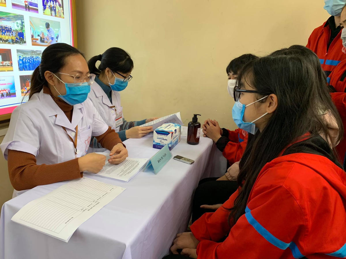 Tình nguyện viên đăng ký thử nghiệm Covivac