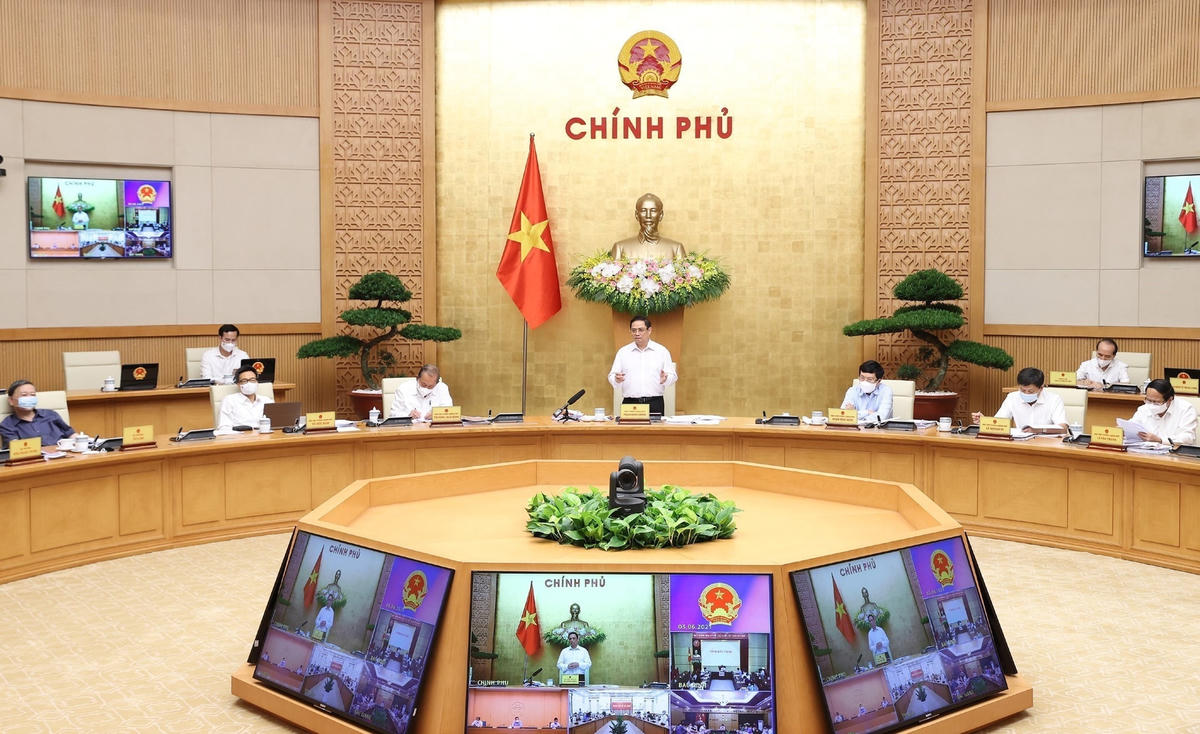 Thủ tướng Phạm Minh Chính phát biểu kết luận Phiên họp Chính phủ thường kỳ tháng 5. Ảnh: TTXVN.