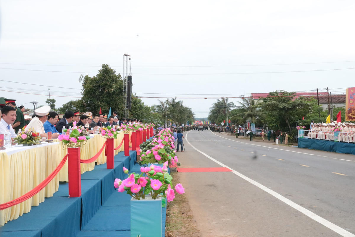 Chủ tịch nước dự Lễ Thượng cờ 'Thống nhất non sông'