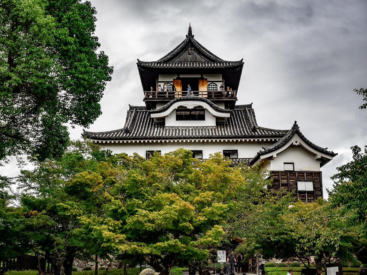 Lâu đài Inuyama. Ảnh: Itokazu's Cave and Castle.