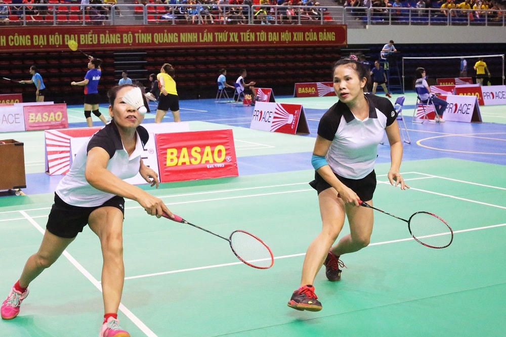 Trong đó, các nhóm tuổi tham gia giải đấu được quy định: Nhóm 1: từ 36 - 40 tuổi (sinh năm 1984-1980); Nhóm 2: từ 41-45 tuổi (sinh năm 1979-1975); Nhóm 3: từ 46- 50 tuổi (sinh năm 1974-1970); Nhóm 4: từ 51- 55 tuổi (sinh năm 1969-1965); Nhóm 5: từ 56-60 tuổi (sinh năm 1964-1960); Nhóm 6: từ 61- 65 tuổi (sinh năm 1959-1955); Nhóm 7: từ 66-70 tuổi (sinh năm 1954-1950).