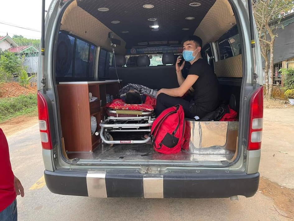 Hiện anh Th. được gia đình chuyển xuống BV 155 Nghệ An điều trị.
