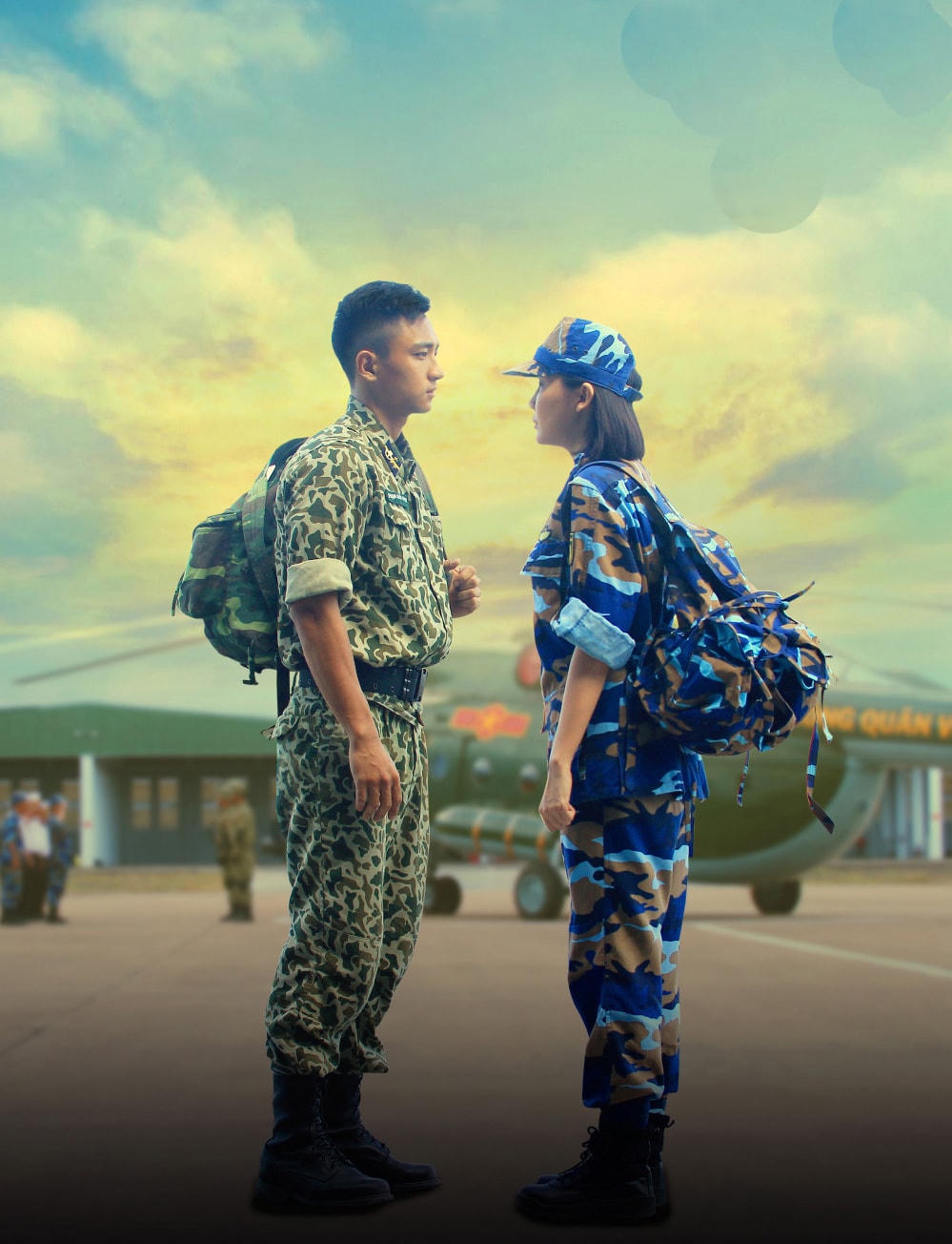Bộ phim “Hậu duệ mặt trời” phiên bản do Việt Nam làm lại bị dư luận phát hiện có nhiều sạn khi vừa công chiếu.