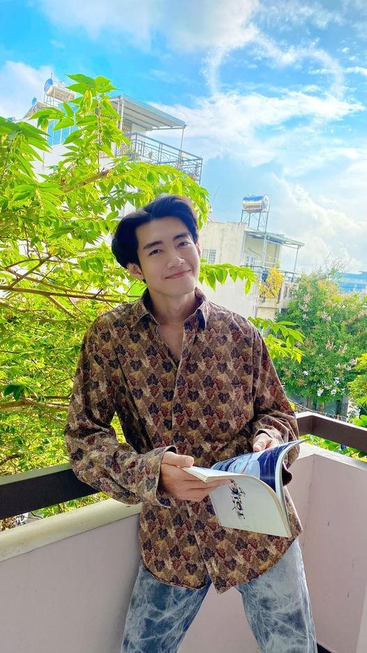 Quang Đăng cũng quan tâm hỏi tình hình của mọi người và hẹn tất cả lên livestream để tâm sự về những ngày giãn cách.