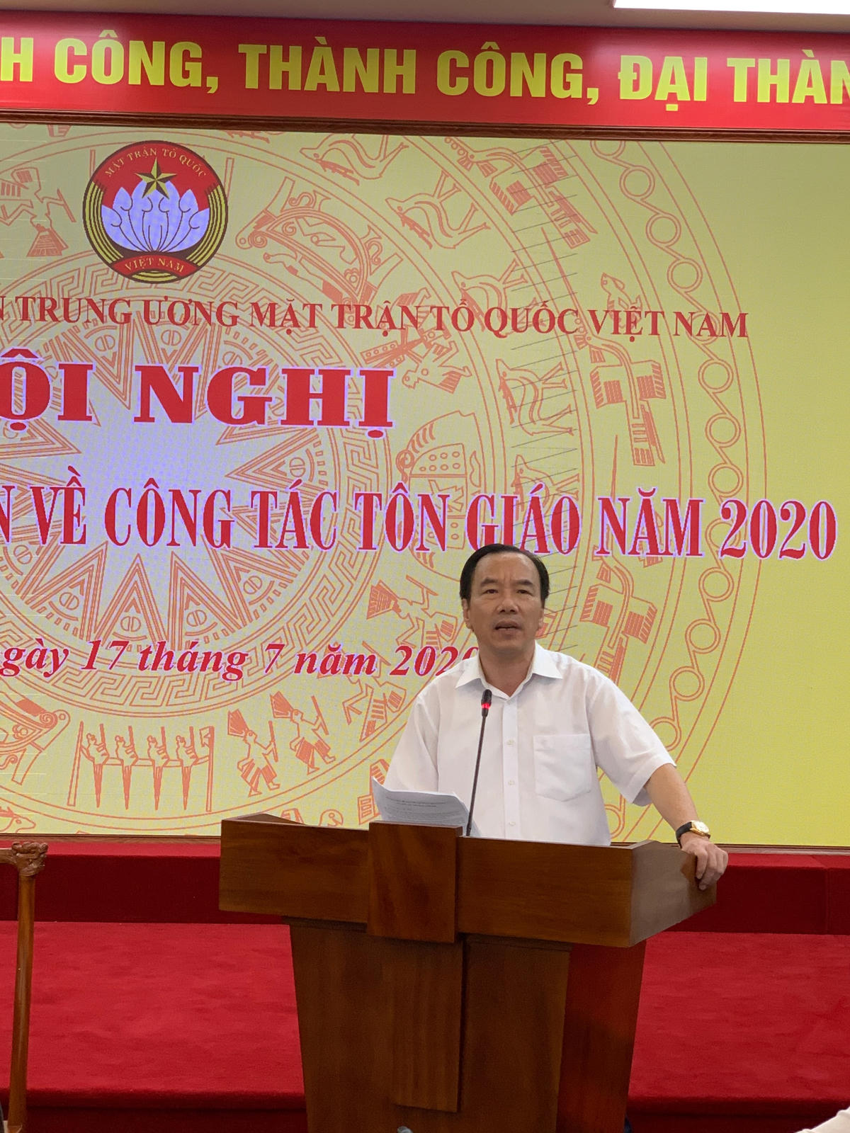 Phó Chủ tịch Ngô Sách Thực phát biểu tại hội nghị 