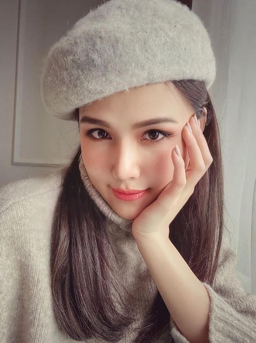 Diễn viên Phanh Lee cũng không nằm ngoài xu hướng này.