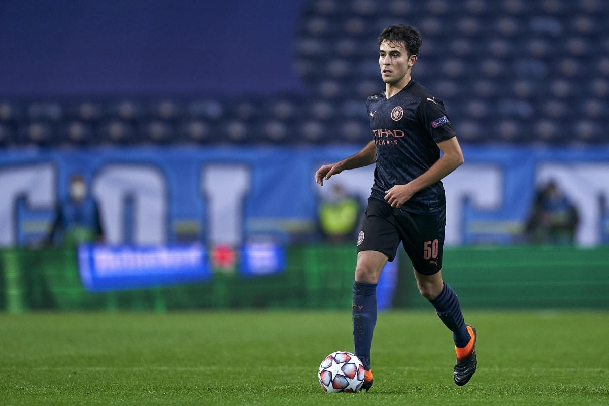 Trung vệ: Eric Garcia.