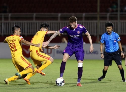 Sài Gòn đại thắng 3 sao trước Thanh Hóa. Ảnh: Hoàng Giang.