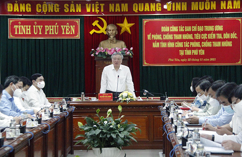 Ông Nguyễn Hòa Bình, phát biểu chỉ đạo tại buổi làm việc.