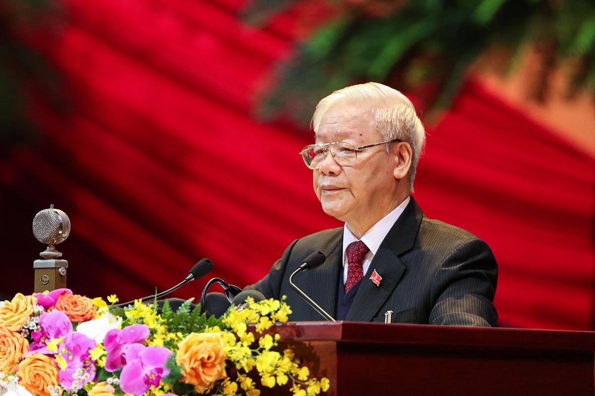 Tổng Bí thư, Chủ tịch nước Nguyễn Phú Trọng trình bày báo cáo các văn kiện trình Đại hội XIII.