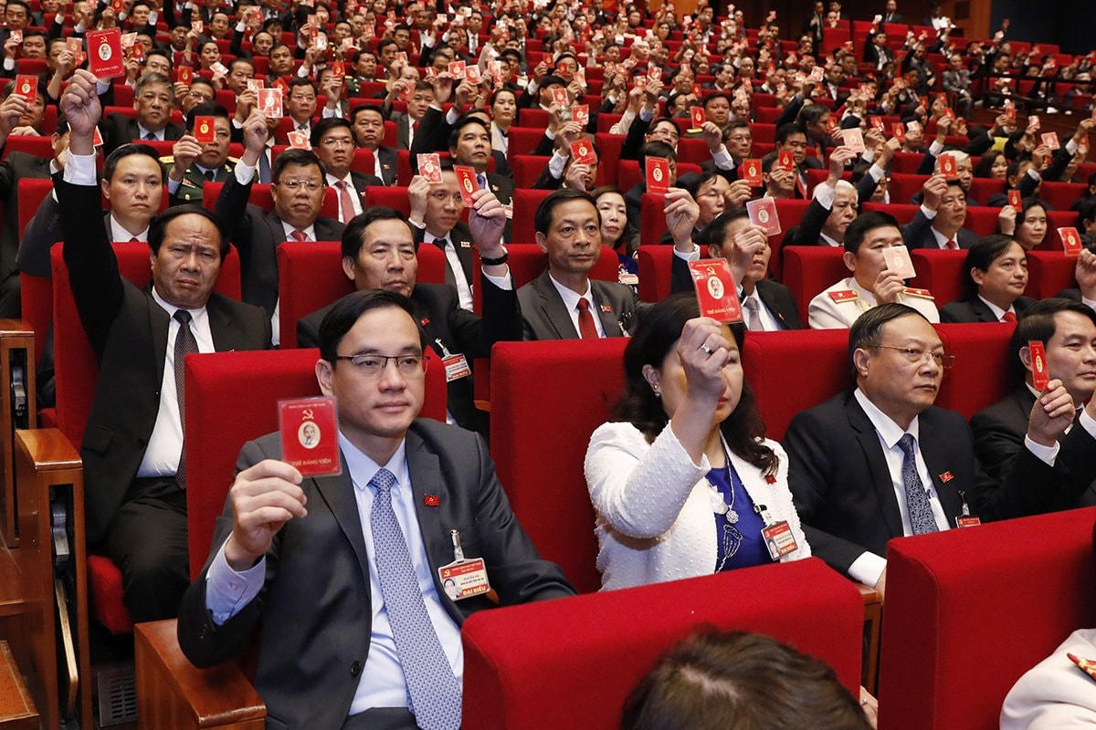 Đại biểu biểu quyết thông qua Quy chế làm việc của Đại hội.