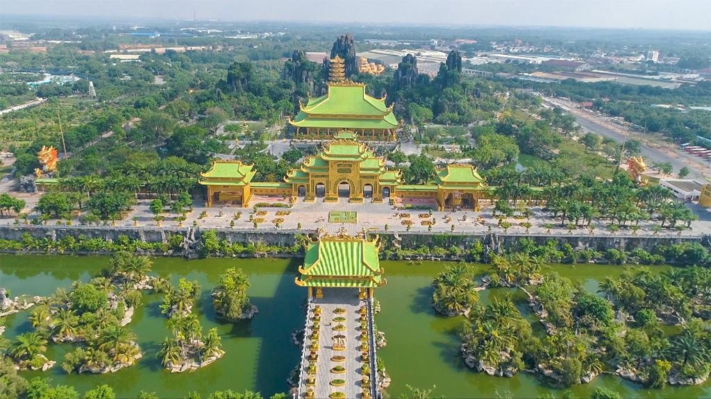 Khu du lịch Đại Nam tại Bình Dương gắn liền với tên tuổi doanh nhân Huỳnh Uy Dũng