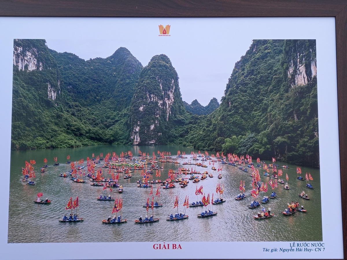 Tác phẩm "Lễ rước nước" của tác giả Nguyễn Hải Huy.
