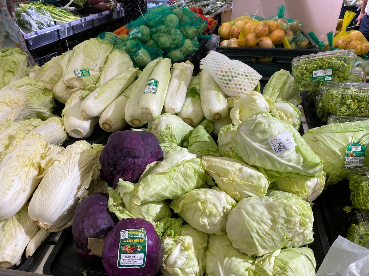 [ẢNH] Một số siêu thị Vinmart mở cửa trở lại, tăng cường biện pháp phòng dịch