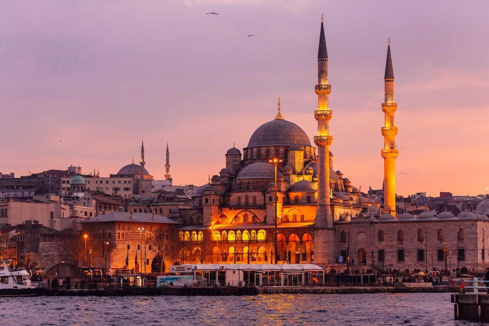 Vương cung thánh đường Hagia Sophia tại thành phố Istanbul, Thổ Nhĩ Kỳ. Ảnh: Country Living.