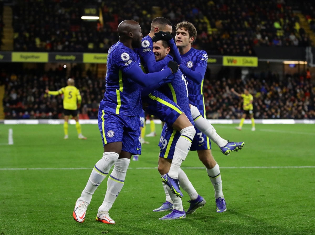 Chelsea tiếp tục dẫn đầu Ngoại hạng Anh sau vòng 14. Ảnh: Reuters.
