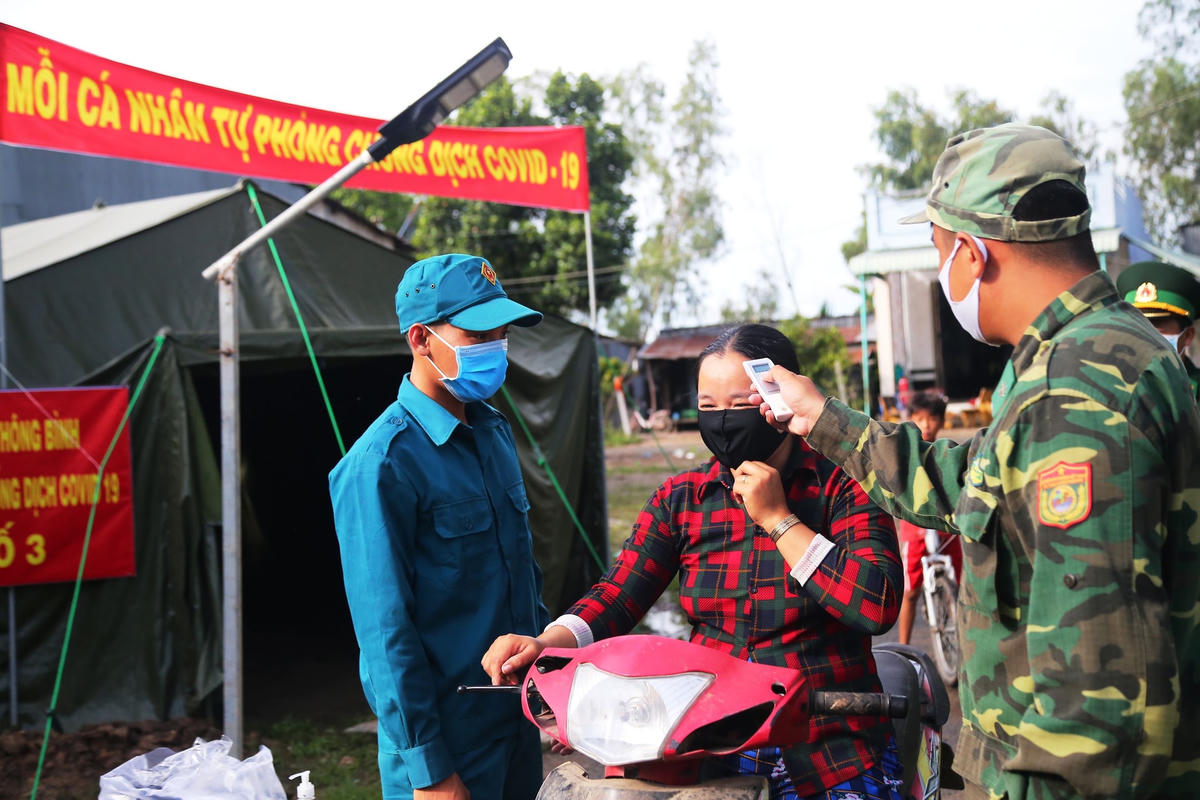 Bước chân người lính Biên phòng
